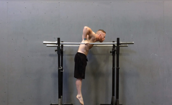 Parallel Bar Dips: An Underrated Upper Body Exercise