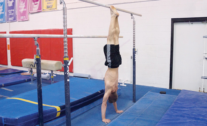 Chinese Handstand End