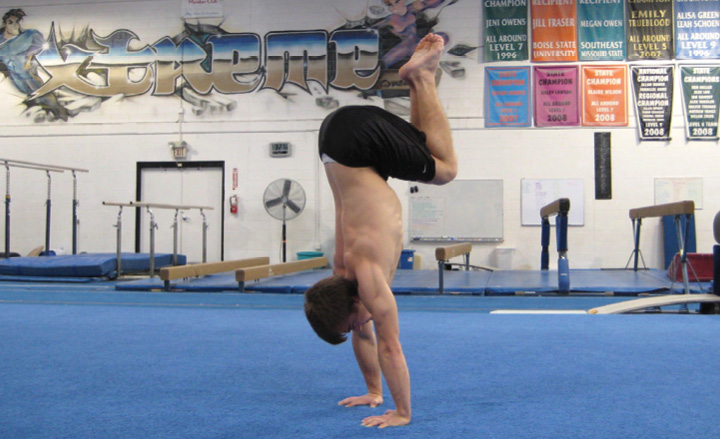 Standing Tuck Press Handstand 2 Standing Tuck Press Handstand End