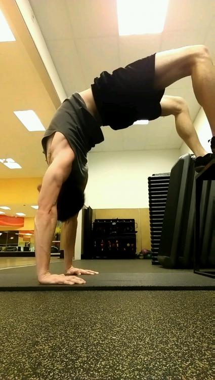 VIDEO0157_0000029454.thumb.jpg.0e56e2a78