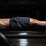 Climber’s Guide: A Gymnastics Cross-Training Toolkit 21 GymnasticBodies athlete trains his core for rock climbing training.